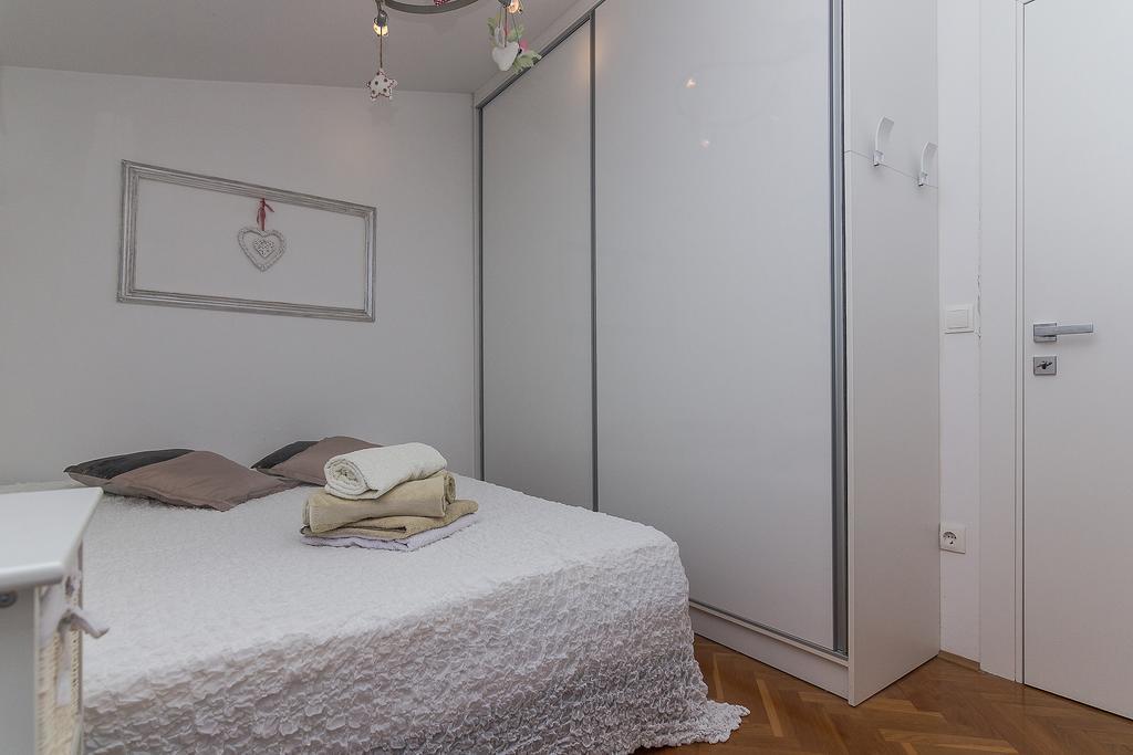 Apartment Karmela Makarska Ngoại thất bức ảnh
