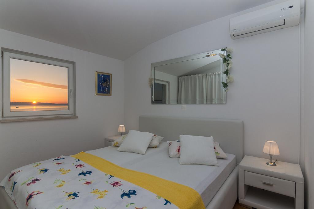 Apartment Karmela Makarska Ngoại thất bức ảnh